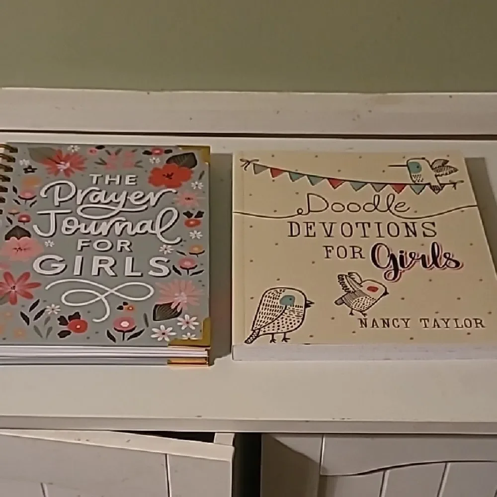 Doodle Devotions for Girls Book and Prayer Journl for Girls